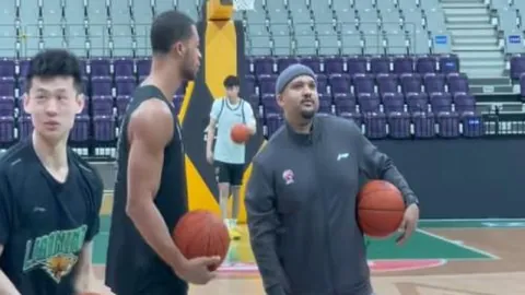 独家揭秘：B费疑似软组织损伤，或休战逾月，赛场空缺备受瞩目